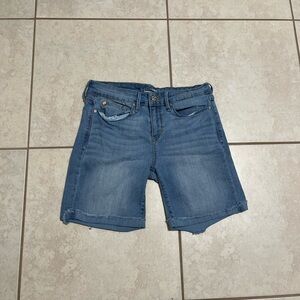 Denizen Levi’s Boys Blue Cuffed Denim Shorts!